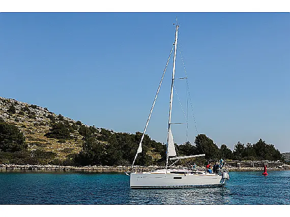 Sun Odyssey 349