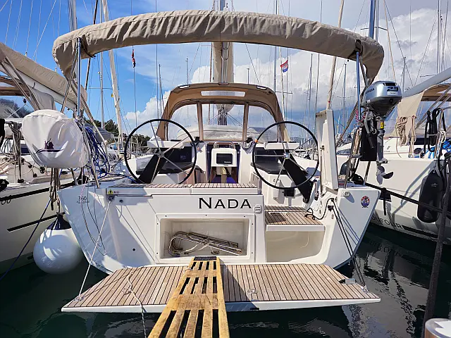 Dufour 360 Grand Large - External image