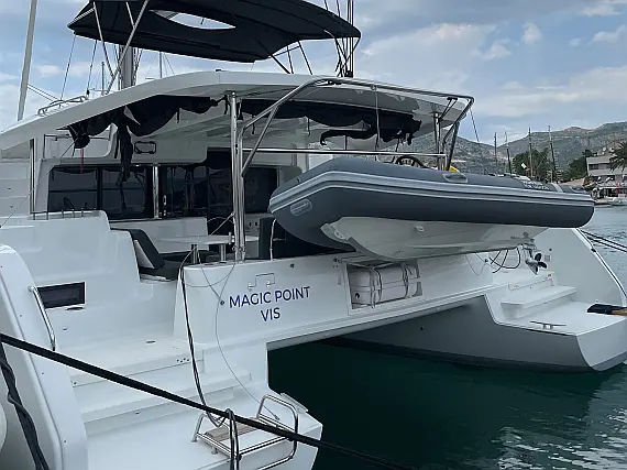 Lagoon 46 Fly