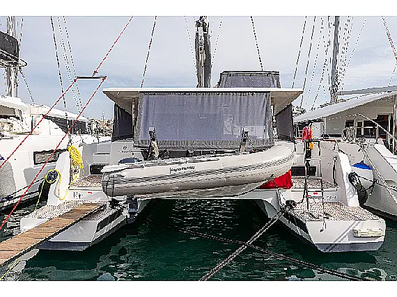 Isla 40