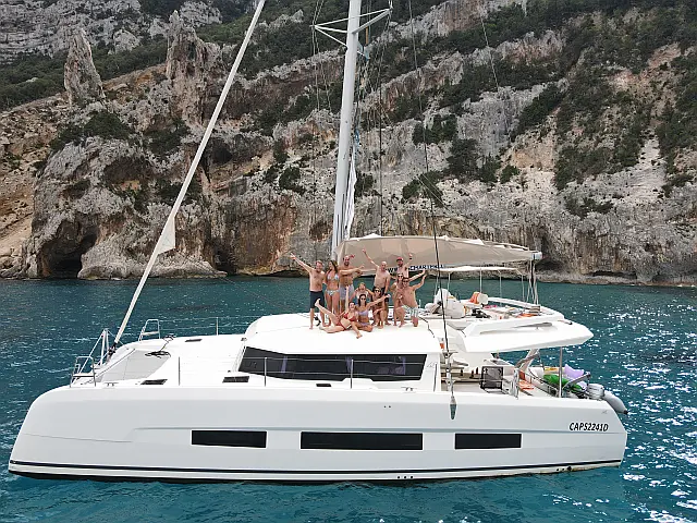 Dufour Catamaran 48 - Slika vanjska