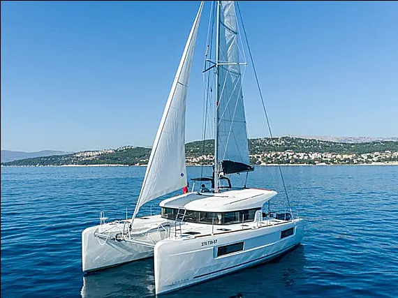 Lagoon 40